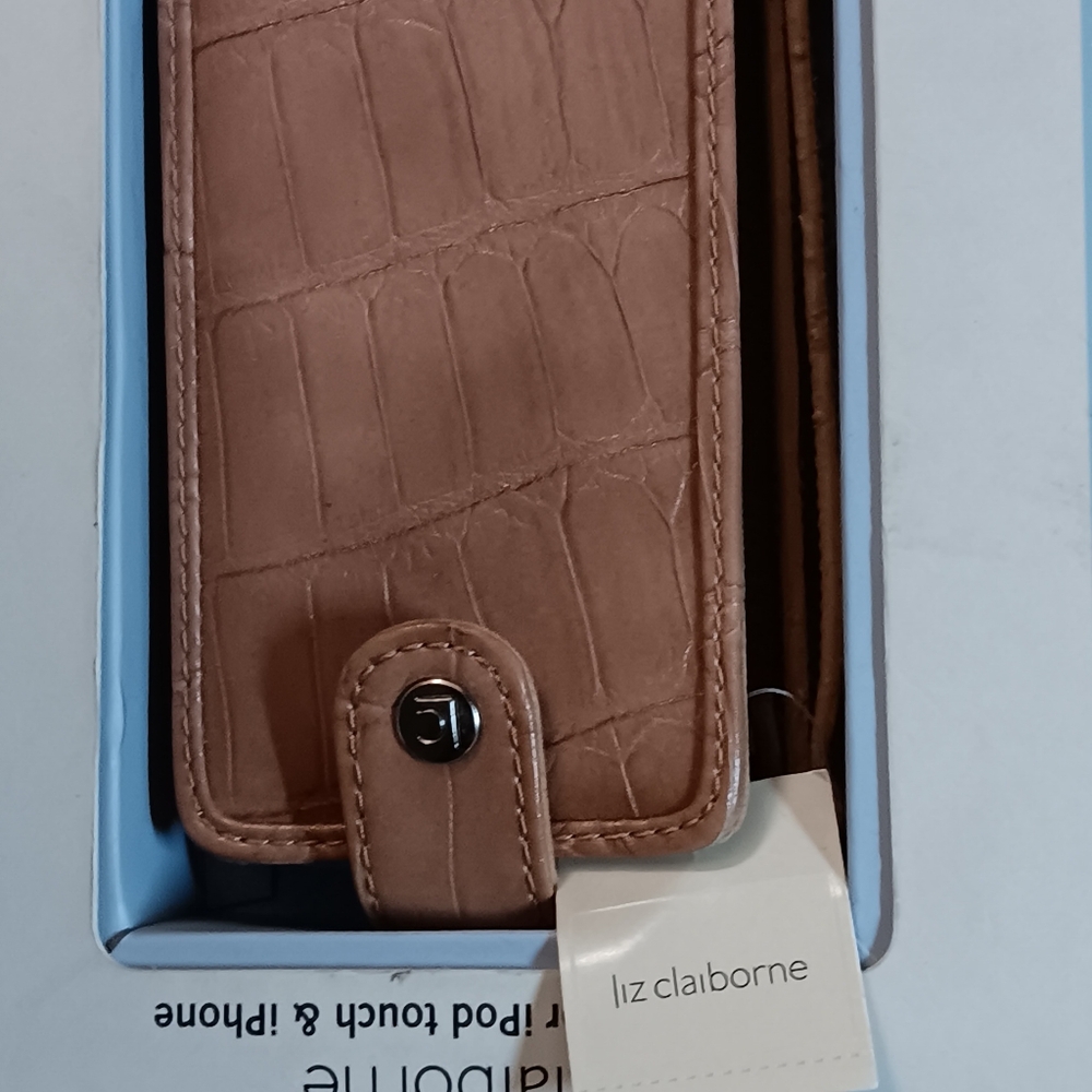 IPad cases - Picture 3 of 5